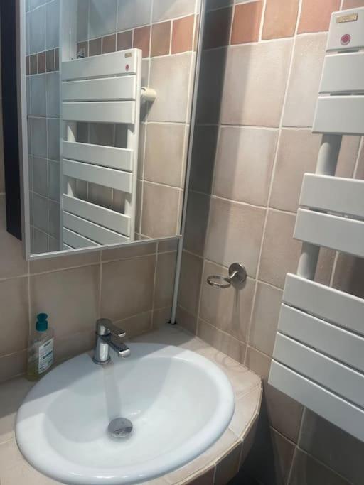 Super Appartement T2 Proche De Tour Eiffel Paris Exterior foto